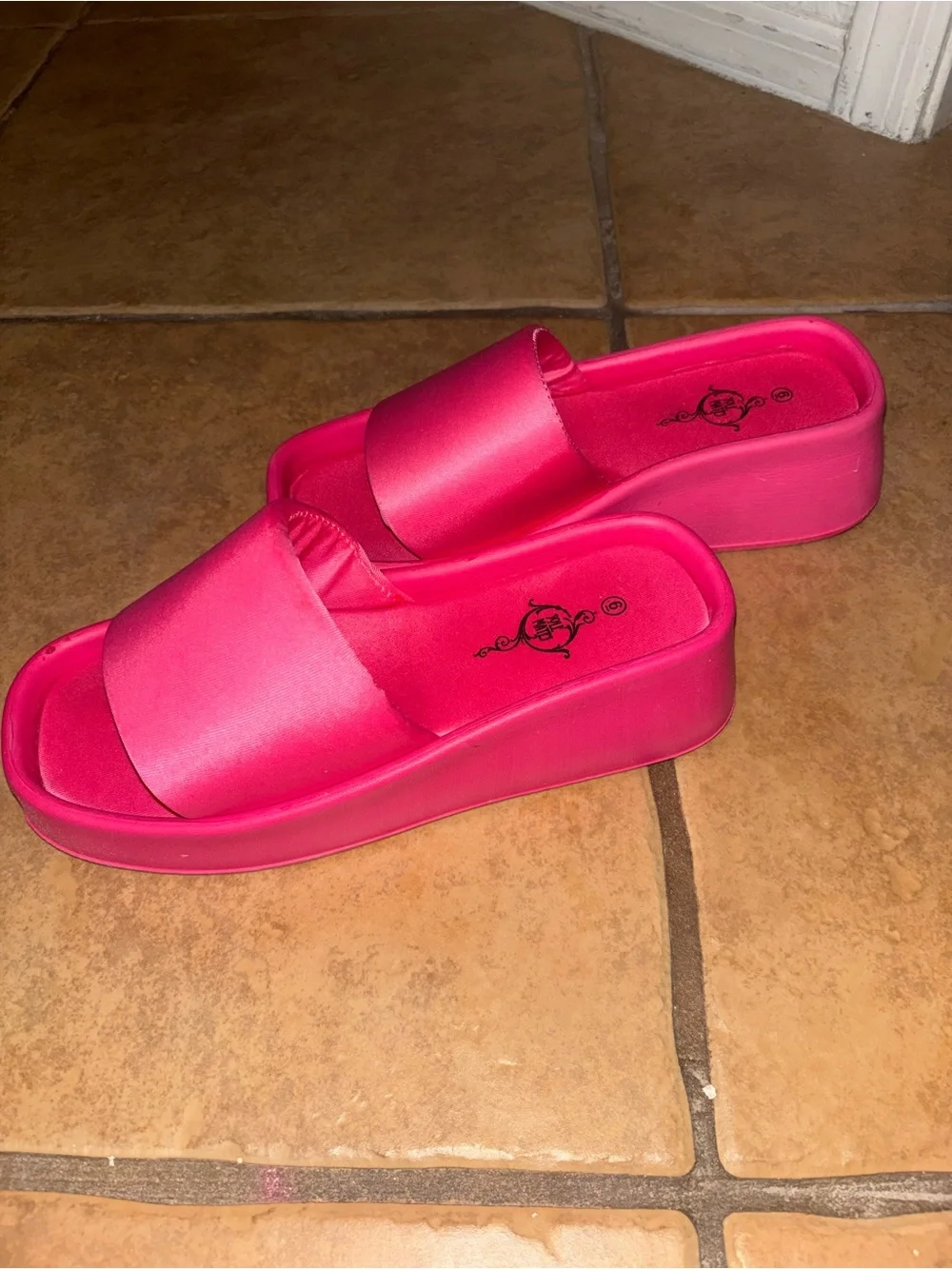 H&M Hot Pink Platform Slide Sandals